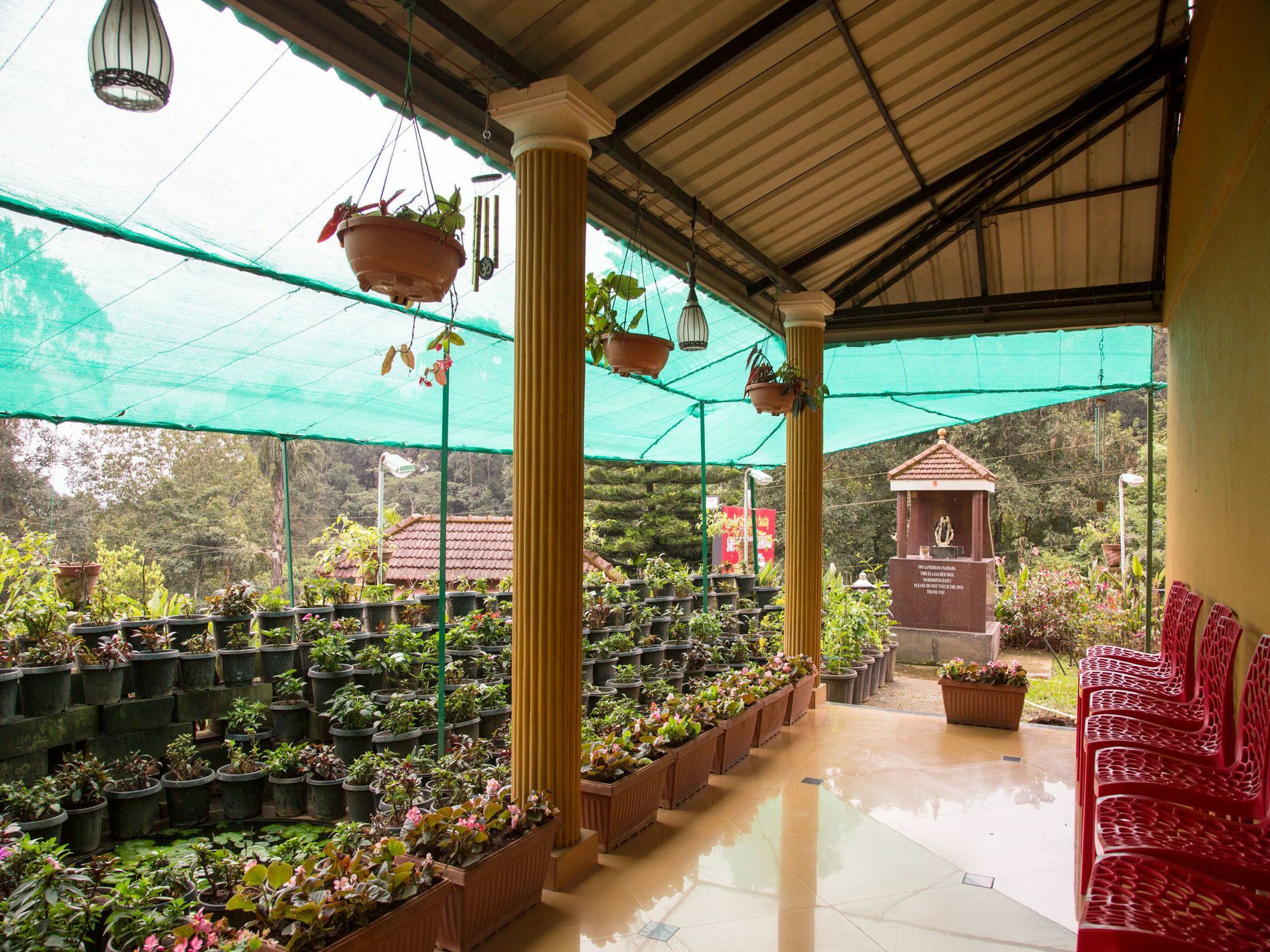 Sri Venkateshwara Residency Hotel Madikeri Exterior photo